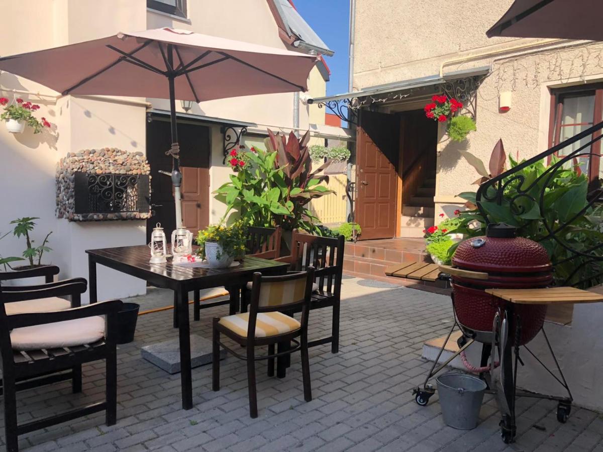 Guest House Nika - Cottages And Rooms In The Heart Of Palanga City Center Eksteriør bilde