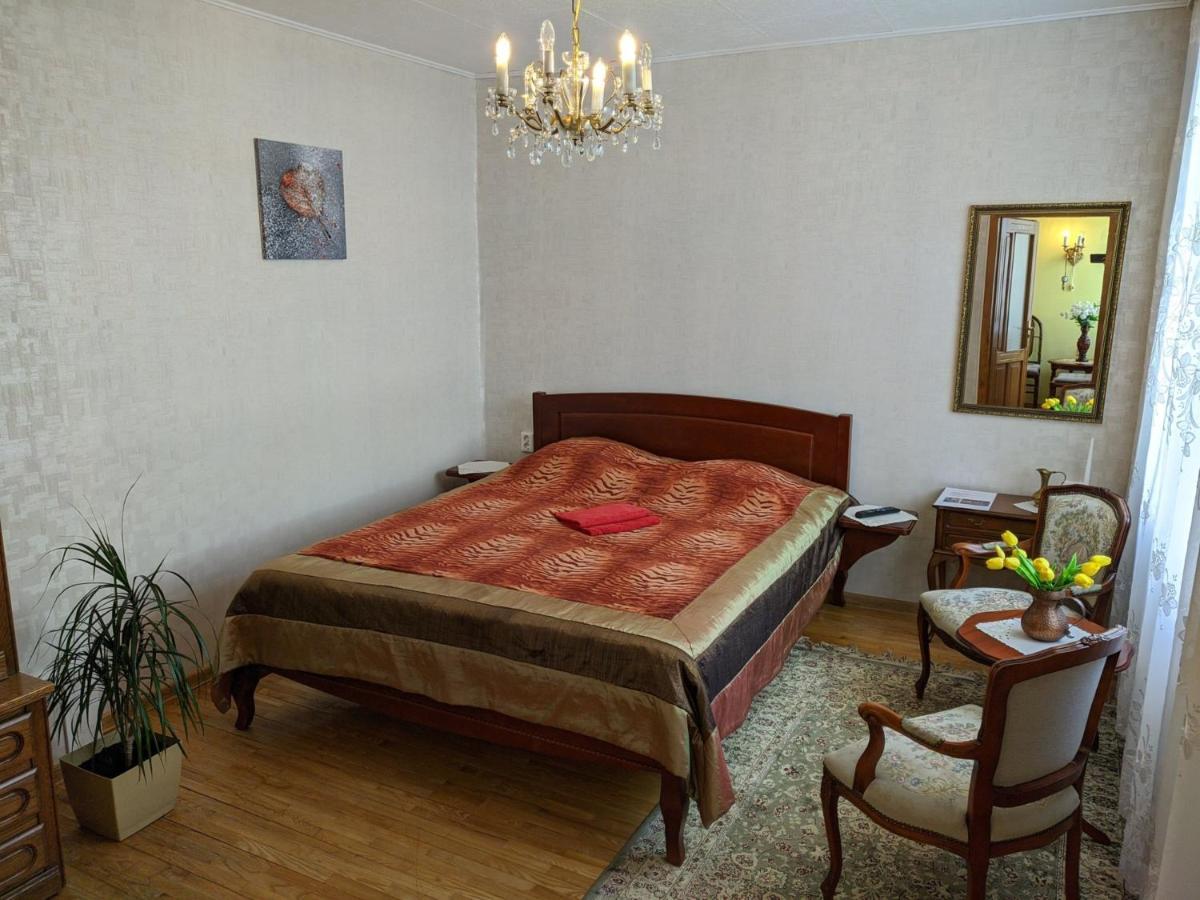 Guest House Nika - Cottages And Rooms In The Heart Of Palanga City Center Eksteriør bilde