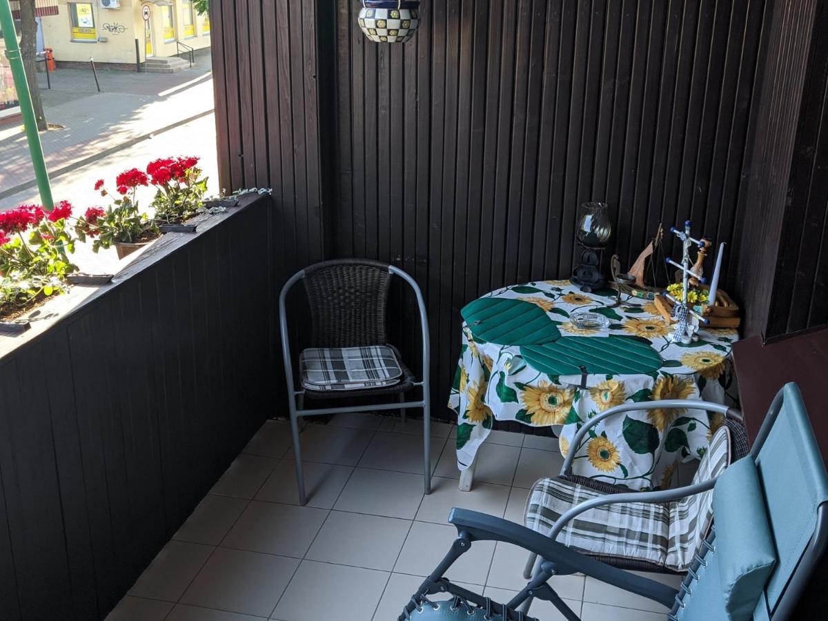 Guest House Nika - Cottages And Rooms In The Heart Of Palanga City Center Eksteriør bilde